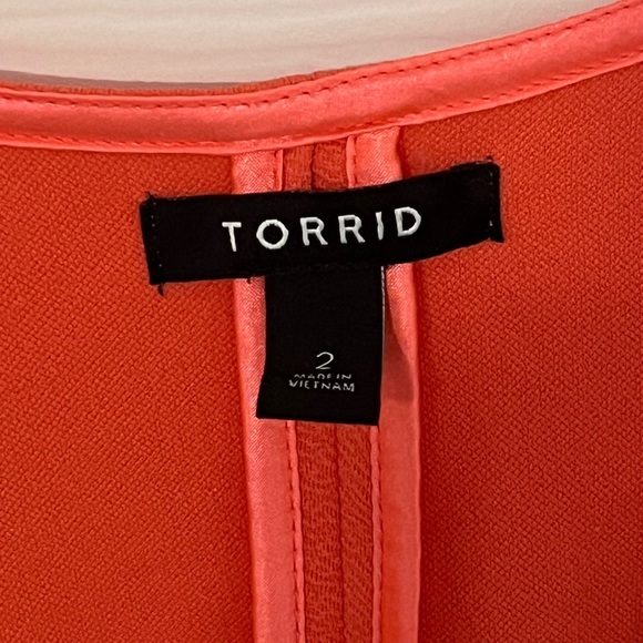 Torrid Melon Colored 3/4 Length Blazer - Picture 2 of 6